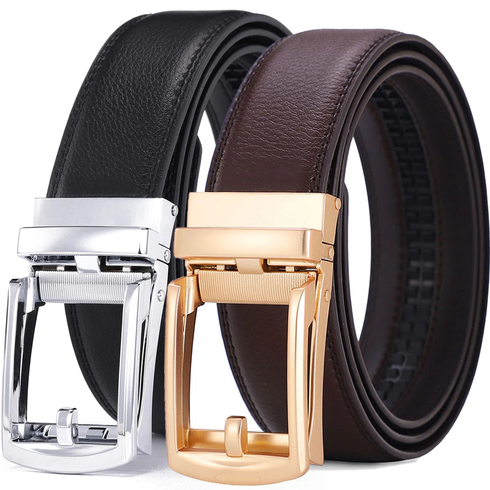 Hulløst skinnbelte med spenne i gull eller sølv